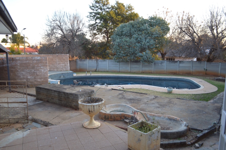 3 Bedroom Property for Sale in Flamwood North West